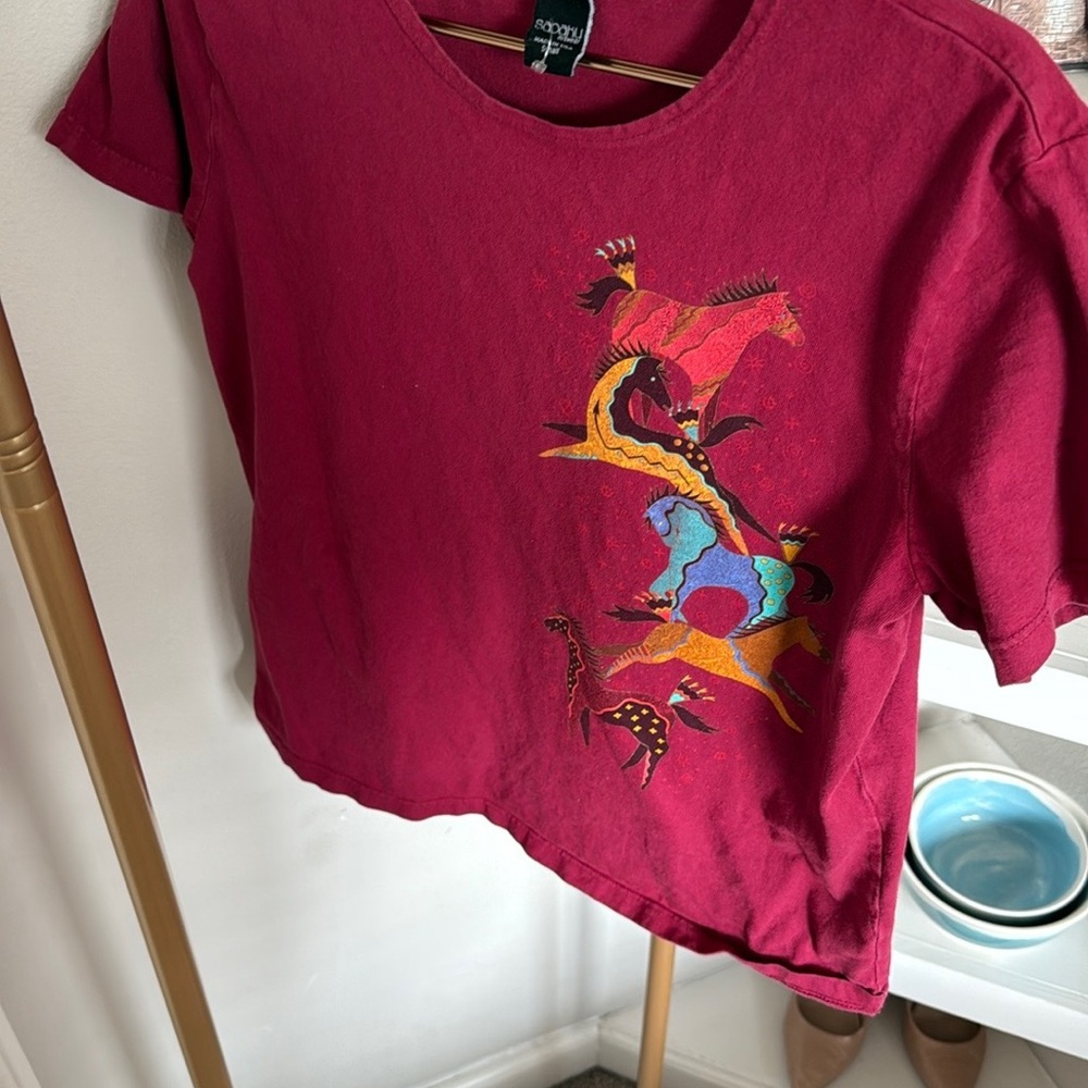 Saba Red Short Sleeve Tee with Graphic Design